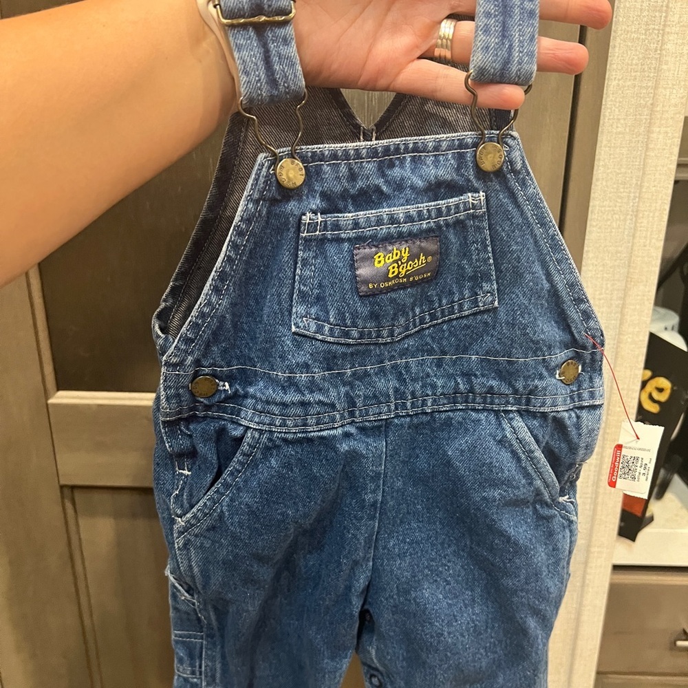 Vintage OSHKOSH Blue Denim Vestbak Bib Overalls Size 12 Months Snap Crotch USA.